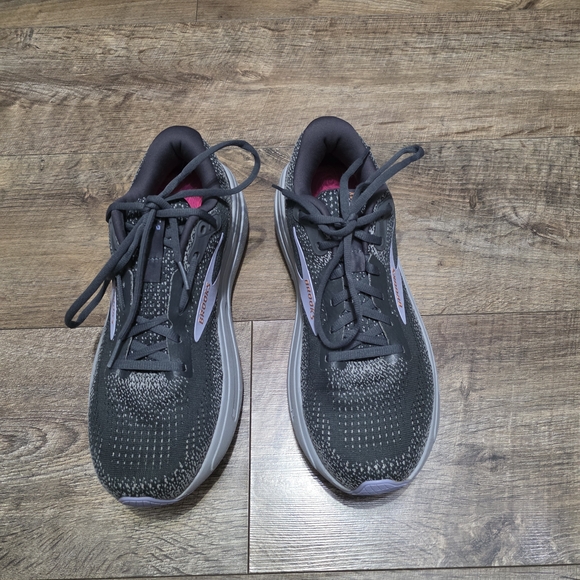 Brooks  Ghost Max Sneaker Women Size 10B - Picture 8 of 13